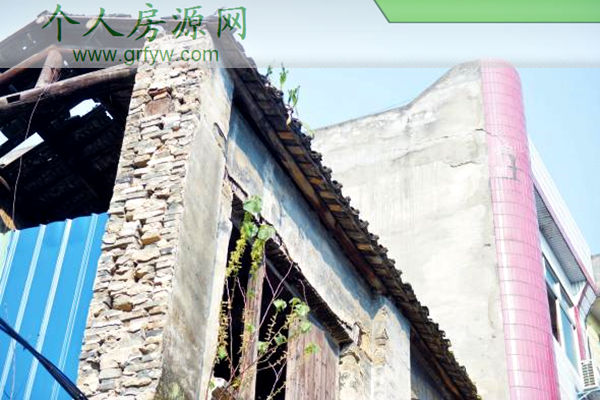 改造前后的骑楼墙体对比
