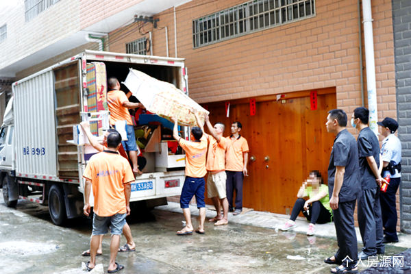 法院拍卖房尽量不要碰被强制腾房