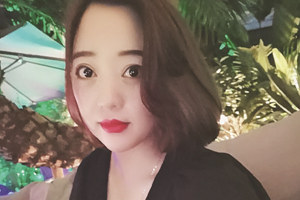 香格里拉售楼小姐陈秋红